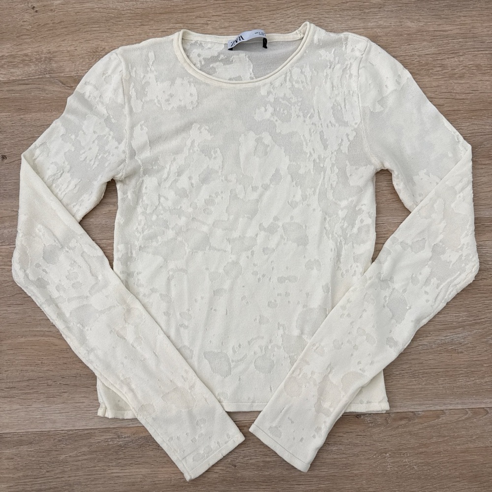 Zara Off-White Long Sleeve Textured Knit Top Small